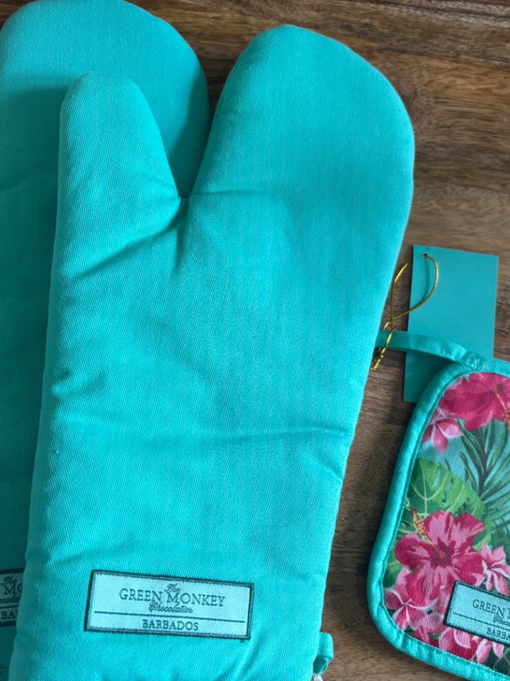 NEW Trio of Green Monkey Chocolatier Oven Mitts / Potholder